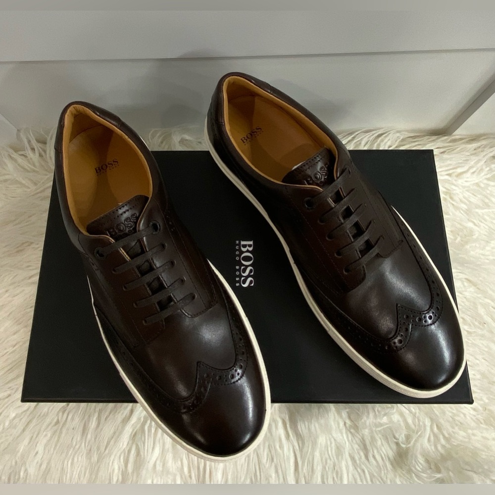 Hugo Boss Shoes (Size 9)